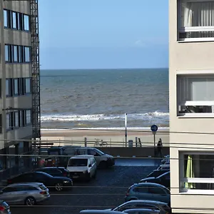  Appartement Lichtrijk 2-slaapkamerappartement Met Zeezicht En Gratis Parking Belgique