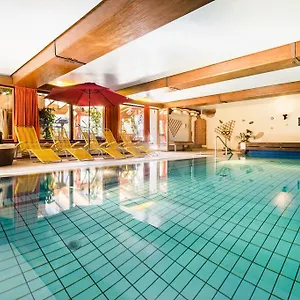 Land-gut-hotel Landgasthof Zum Schildhauer Hotel Halfing